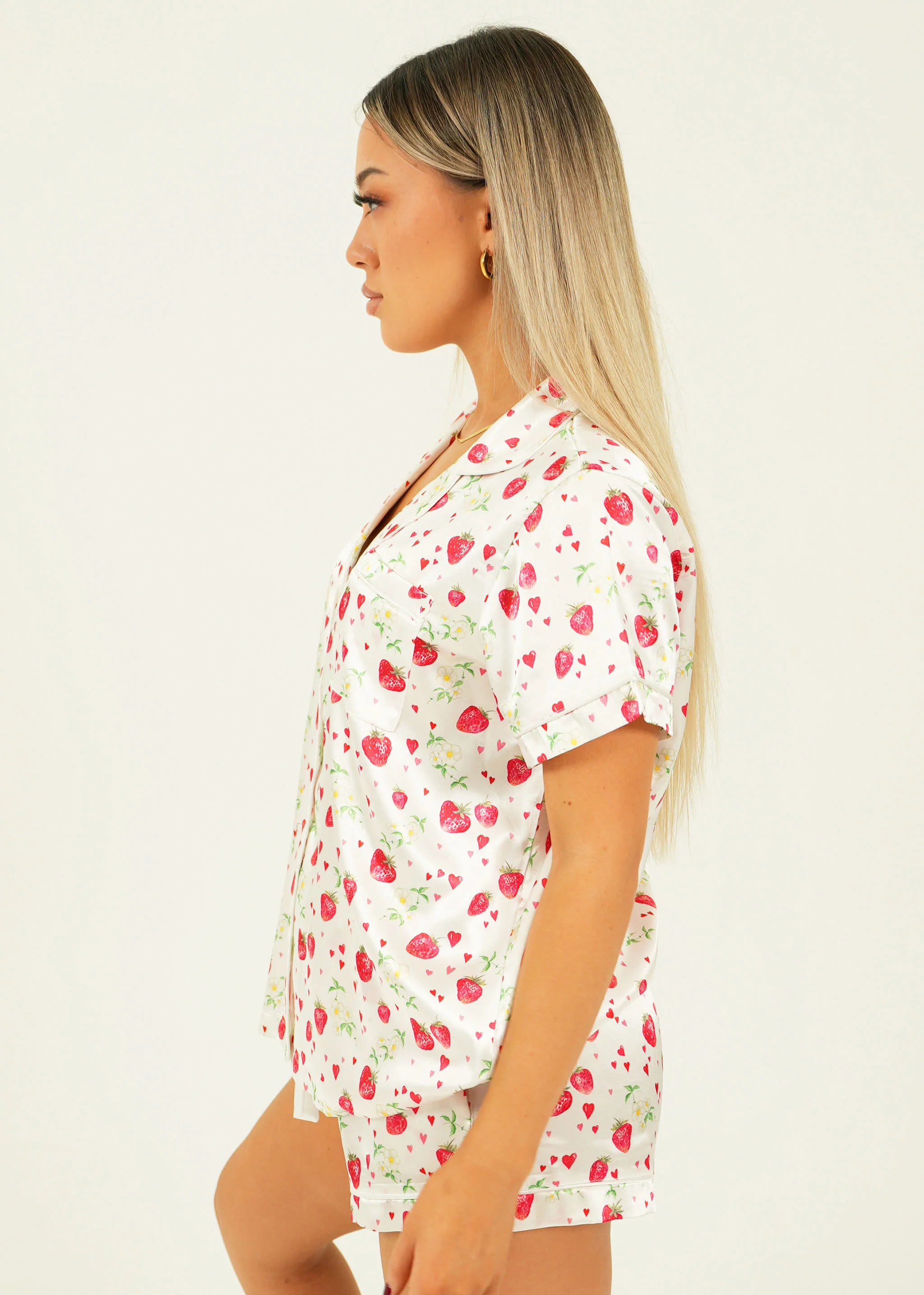 Strawberries Satin Short Pyjama Set - Image 4